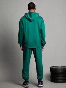 Coreblaze Boyfriend Style Men's Solid Color Minimalist Hoodie And Sweatpants Sports Suit Gym Set Workout Set - Dark Green - View 2