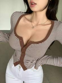 DAZY Lässiges, simples Kontrast-Farbiges U-Ausschnitt Slim Fit Crop Top, Langarm, Herbstmode für Frauen