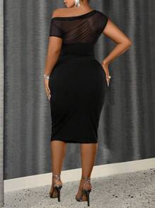 SHEIN LUNE Plus Size Asymmetrical Neck Cold Shoulder Short Sleeve Contrast Mesh Elegant Chic Fashion Dress - Black - View 2