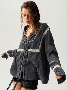 Bohemela Blusa casual de mujer con lavado y encaje de contraste para vacaciones, Blusa holgada de mujer con cuello en V, mangas largas y encaje de contraste en gris oscuro, uso casual diario en primavera/otoño