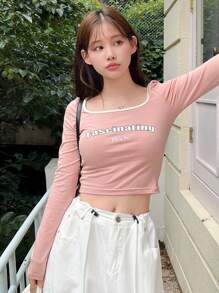 DAZY 女士春秋季休闲字母印花短款 T 恤长袖女上衣