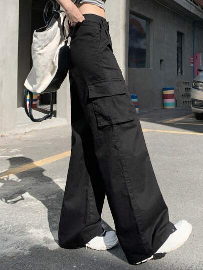 DAZY Pantalones vaqueros con bolsillos tipo cargo de pierna recta y color liso casual