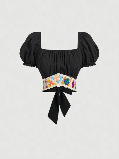 SHEIN MOD Blusa tipo top cropped con lazo de encaje crochet vintage en la espalda