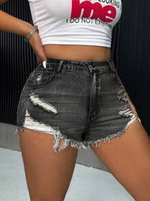 SHEIN ICON Plus Size Women's Distressed Raw Hem Denim Shorts With Pockets