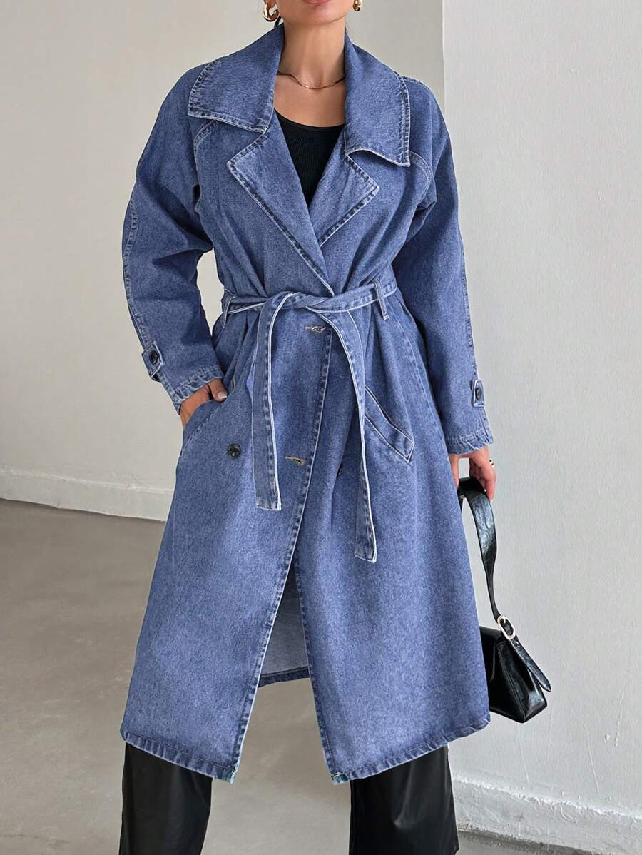 SHEIN Cottnline Chaqueta vaquera con cuello, bolsillos y cinturón de 100% algodón para mujeres - Azul lavado medio - Ver 1