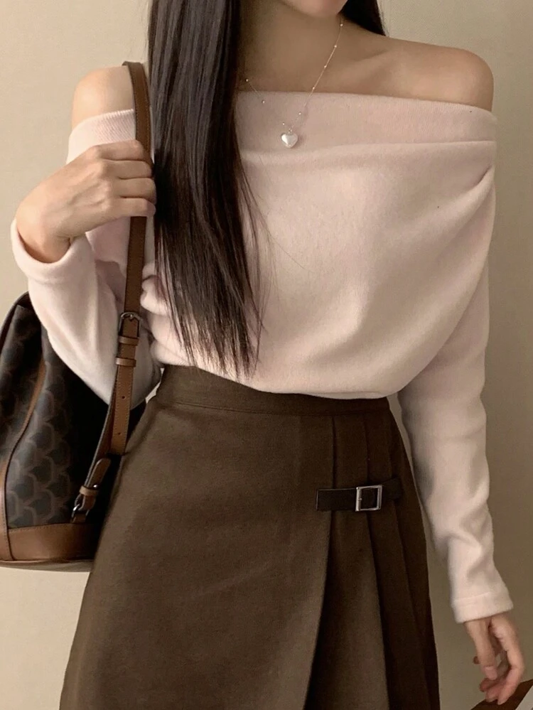 Women's Solid Color Simple Off Shoulder Draped T-Shirt For Daily Wear,Fall Clothes,Back To School Clothes Long Sleeve Women Tops