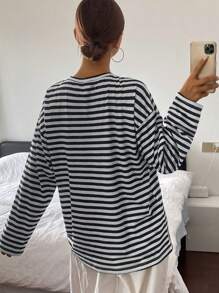 DAZY Damen Einfarbiges Rundhals Loose Langarm T-Shirt, Herbstkleidung - Schwarz und Weiss - Übersicht 3