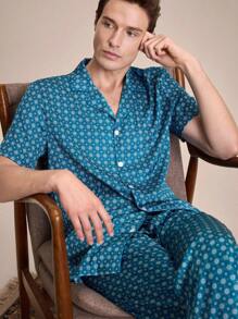 EverLounge Men's All-Over Print Button-Front Short Sleeve Shirt & Pants Pajama Set - Green - View 1