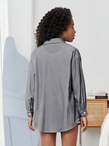 SHEIN Camisa deportiva casual de manga larga a rayas tejida estilo universitario para niñas preadolescentes