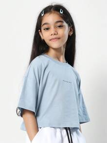 SUMWON Tween Girl 字母图案贴片短款 T 恤 - 藍色 - 查看 3