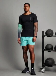 Manfinity Sport Polished Boyfriend Style Men's Crew Neck Short Sleeve Letter Print Simple Sporty Top Back To School