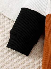 SHEIN 2pcs Baby Letter Embroidered Contrast Color Jumpsuit With Hat Set - Rust Brown - View 4