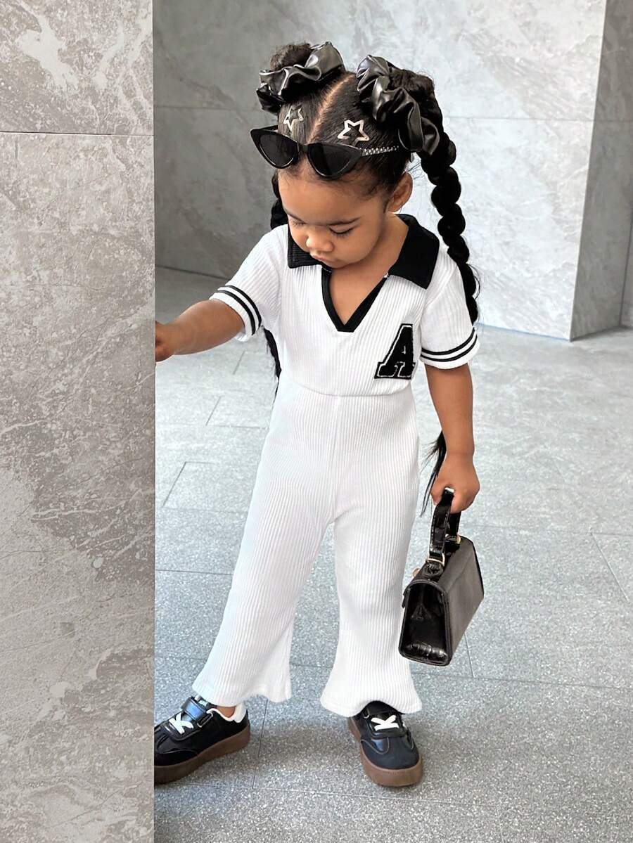 SHEIN 嬰兒女童休閒時尚簡單字母印花連身衣（附標籤），V領領口 - 白色 - 查看 1