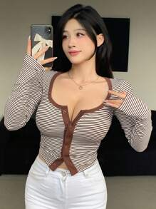 DAZY Lässiges, simples Kontrast-Farbiges U-Ausschnitt Slim Fit Crop Top, Langarm, Herbstmode für Frauen