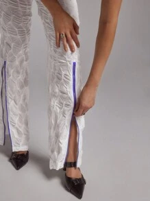 SHEINNeu Pantalones anchos de pierna ancha, estilo hawaiano relajado, cintura alta, texturizados, semitransparentes, con hendidura en el bajo y cinturilla morada - Amarillo - Ver 6