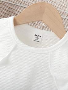 2 piezas/set de pantalones acampanados y blusa de manga corta con hombros abiertos y dobladillo con volantes para niñas pequeñas - Blanco - Ver 4