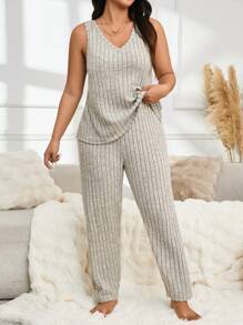 Conjunto de top sin mangas con escote en V y pantalones de encaje en parches y espalda descubierta para tallas grandes