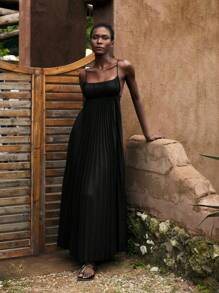 Maija 女士黑色夏季海滩度假连衣裙，简约波西米亚风格纯色无袖吊带褶皱连衣裙 - 黑色 - 查看 2