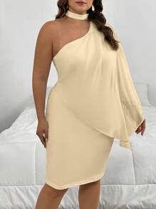 SHEIN Privé Robe blanche élégante plissée en mousseline de soie à épaule unique pour femme grande taille - Nude - Voir 3