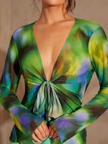 SHEIN Haute Áo dài tay in họa tiết phía trước - Nhiều màu - Xem 4