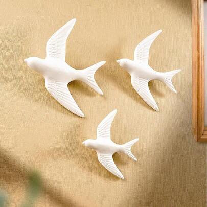 3 件现代简约白色飞鸟树脂墙面装饰，非常适合装饰家庭、酒店等。可爱的燕子设计为室内环境增添温暖。,家居装饰,房间装饰,墙面装饰