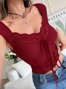 SHEIN EZwear 女士纯色简约休闲蕾丝纹理前系带 T 恤 - 紅色 - 查看 3