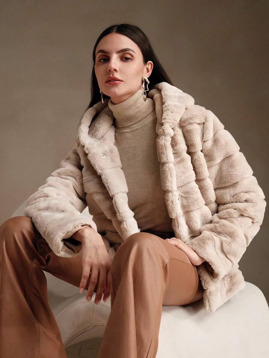 Anewsta Thickened Chunky Patchwork Hooded Fluffy Fluffy Jacket For Women