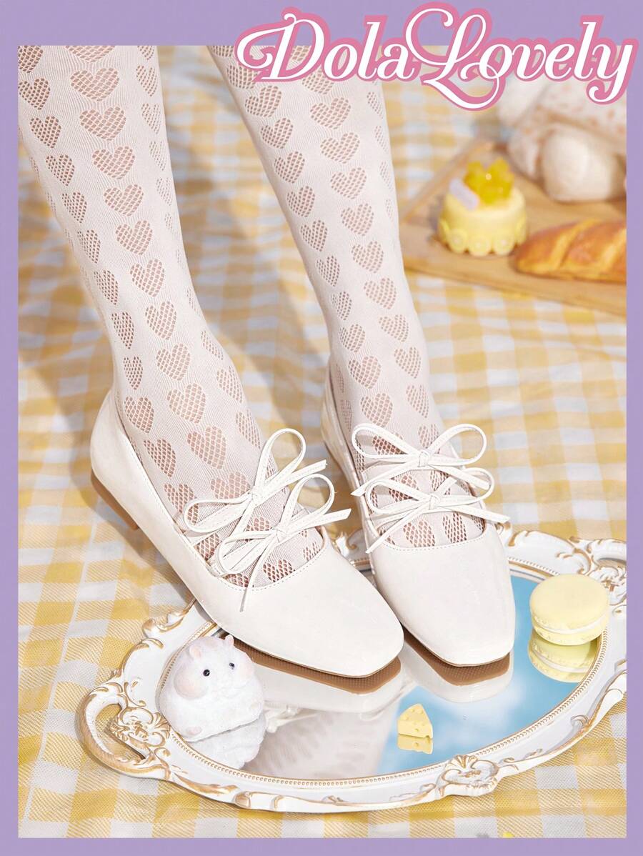 Dola Lovely Silver Pointy Toe Bowknot Mary Jane Flats For Women Halloween Christmas