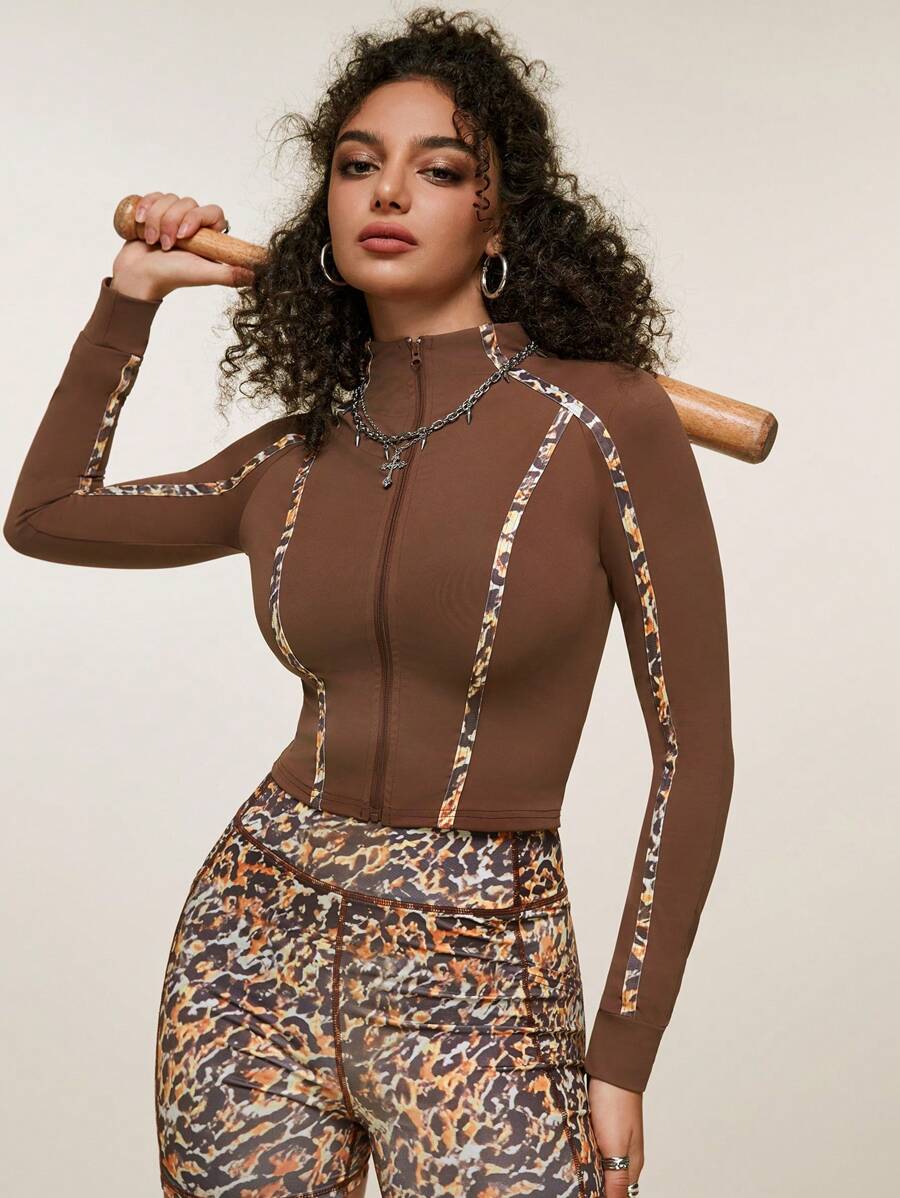 Easithlete Slim Fit Leopard Print Patchwork Stand Collar Sports Jacket