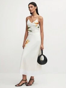 BizChic Top camisola con volantes floral elegante, informal para mujeres de negocios