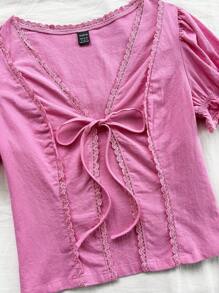 Soleia WYWH Biała koszula z bufiastymi rękawami i koronkową dekoracją, wakacyjny styl dla kobiet - Różowy - Zobacz 3