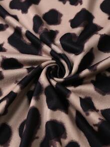 Calvaya 大码女式纯色豹纹印花圆领长袖休闲 T 恤