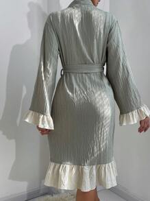 Color Block Ruffle Trimmed Textured Wide Sleeve Robe - Green - View 2