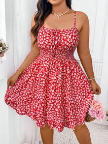 SHEIN Clasi 大码女式碎花休闲无袖连衣裙，适合新年度假海滩穿着