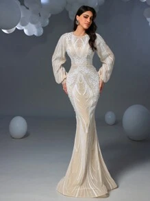 Faeriesty 女士优雅正式晚礼服，采用优雅的圆领设计，通体闪耀亮片刺绣，配以引人注目的灯笼袖，修身剪裁，以及美人鱼尾裙摆，适合盛大活动、周年庆典、节日庆典、正式晚宴和晚宴等场合，也是夏季度假的理想之选。 - 白色 - 查看 5