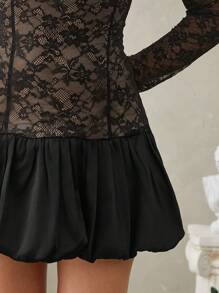 L'Amorae Sukienka koronkowa z prześwitującymi rękawami i bufiastym dołem - Czarne - Zobacz 3