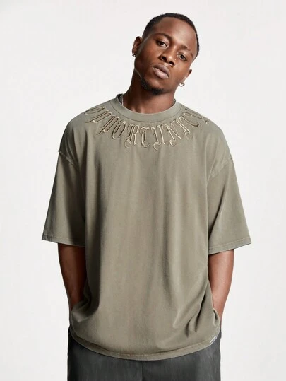 Manfinity VCAY 男士宽松圆领短袖针织T恤，带刺绣图案，酸洗工艺，适合夏季穿着