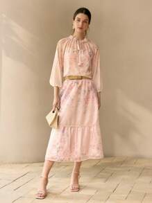 MOTF PREMIUM 欧根纱花卉印花荷叶边下摆短裙