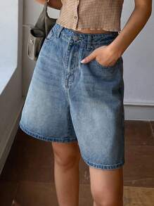 DAZY Women's High Waisted Wide Leg Bermuda Denim Shorts With Pockets - Light Wash - View 4