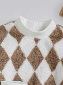 SHEIN 男婴休闲日常可爱有趣温暖厚针织口袋毛衣和裤子套装，适合秋冬季外出