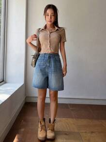 DAZY Women's High Waisted Wide Leg Bermuda Denim Shorts With Pockets - Light Wash - View 3