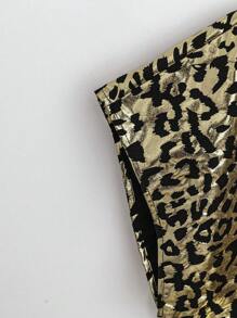 Celure 加大码豹纹立领短袖宽松双肩衬衫 - 銀色 - 查看 3