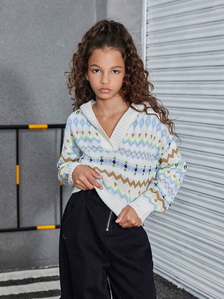 SHEIN Tween Girl 秋冬 V 领宽松针织连帽毛衣,甜美时尚休闲风格,拼色、费尔岛风和花卉印花,灯笼袖,适合居家、旅行、派对、学校、购物 - 白色 - 查看 1
