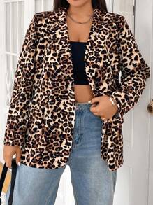 SHEIN EZwear Blazer informal de manga larga con bolsillos y estampado de leopardo para tallas grandes