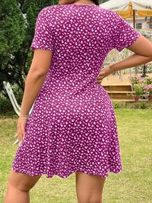 SHEIN EZwear 大码休闲节日花卉 A 字形连衣裙，适合夏季 - 玫紅色 - 查看 4