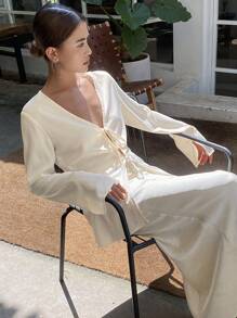 Livesso 女士纯色束腰长袖修身衬衫，配蝴蝶结，秋季服装