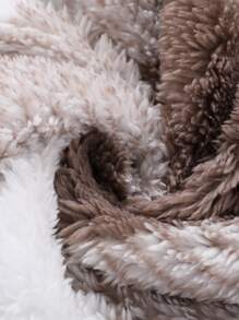 Tween Girl Oversized Checkered Fleece Jacket - Khaki - View 6