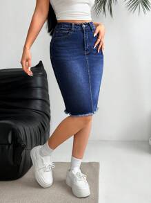 SHEIN Essnce Women Button Belt Loops Pockets Raw Edge Hem Design Slim Fit Fashion Denim Skirt - Dark Wash - View 4