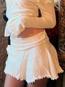 Milk White Textured Knitted Skirt With Scalloped Edge - White - View 1