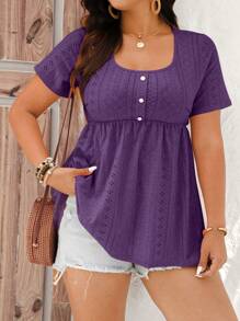 SHEIN LUNE Plus Size Vacation Casual Solid Color Hollow Out Embroidered T-Shirt